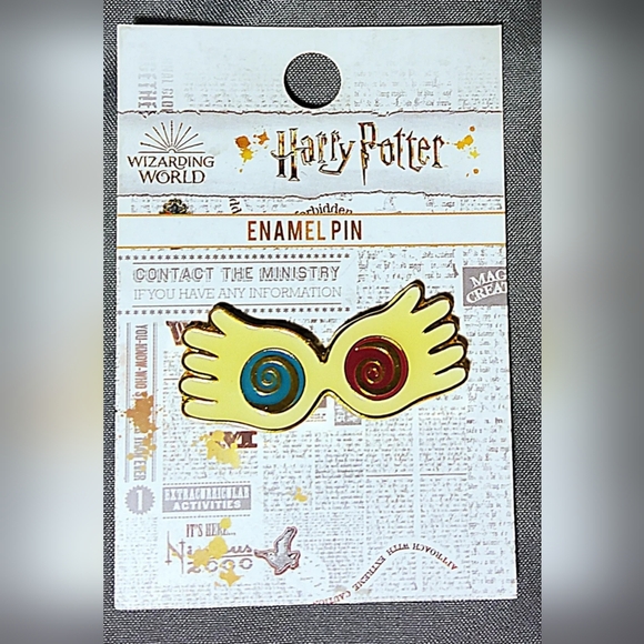 Loungefly Harry Potter Luna Lovegood Spectrespecs Enamel Pin - Picture 2 of 3